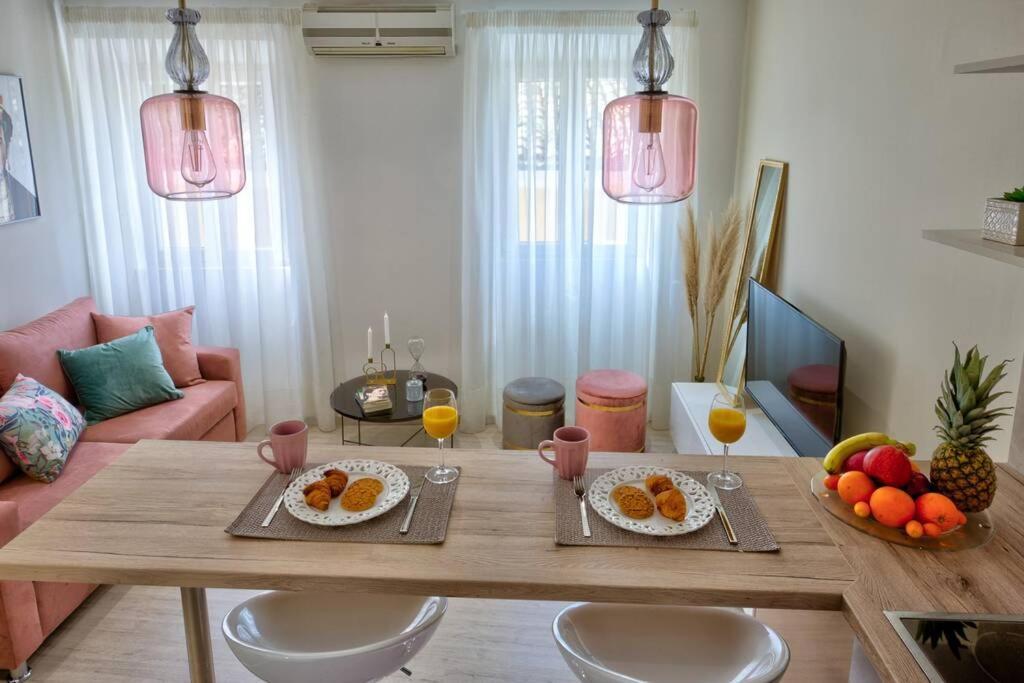 Marilu- The Downtown Appartement