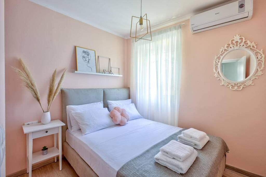 Marilu- The Downtown Corfu (city)
